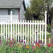 洋房别墅草坪栏杆，高质量PVC栏杆供应